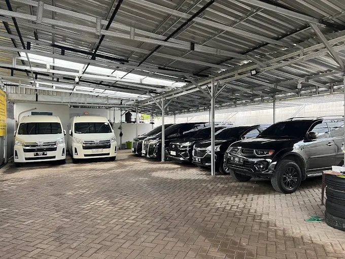 analisis-biaya-sewa-mobil-vs-beli-mobil-operasional